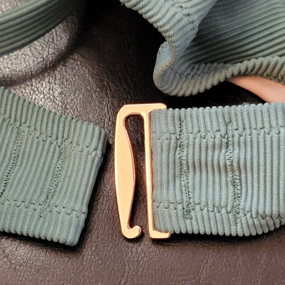 Shade & Shore Mini ribbed bandeau bikini top Green Size 36 DD - Picture 7 of 11